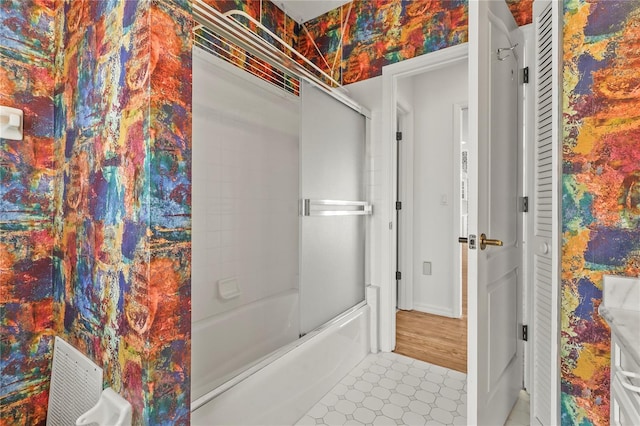 4180 Via Mirada, Sarasota, FL 34238 - bathroom with washtub / shower combination