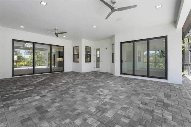 8229 Grande Shores Dr, Sarasota, FL 34240 - view of patio featuring a ceiling fan