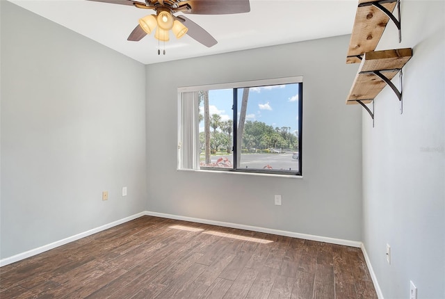 7876 Eagle Creek Dr, Sarasota, FL 34243 - unfurnished room featuring wood finished floors, baseboards, and a ceiling fan