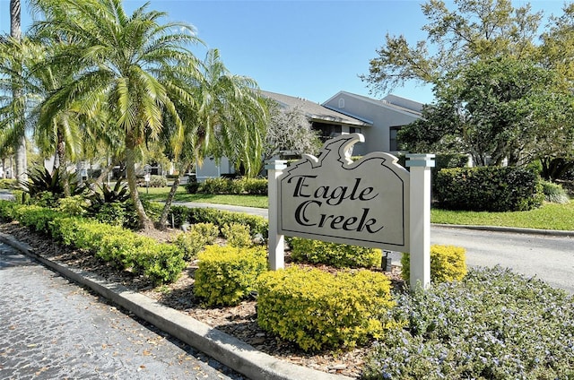 7876 Eagle Creek Dr, Sarasota, FL 34243 - view of community sign