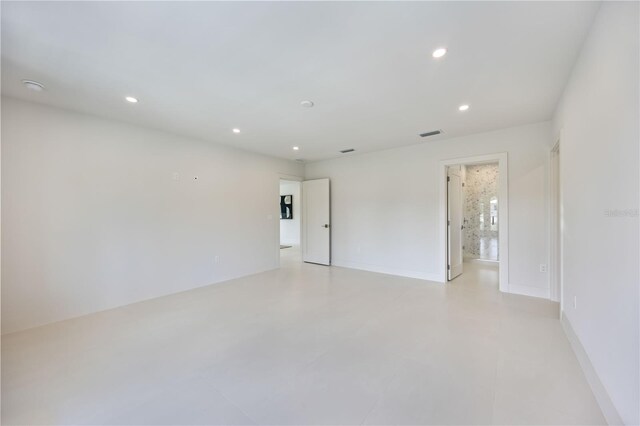 2596 Floyd St, Sarasota, FL 34239 - unfurnished room with recessed lighting and baseboards