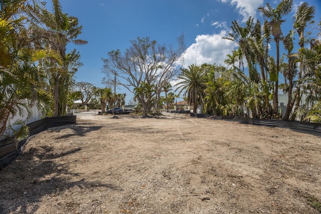 335 N Washington Dr, Sarasota, FL 34236