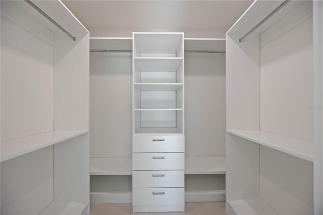 2590 Floyd St, Sarasota, FL 34239 - view of spacious closet