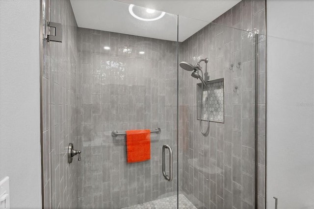 3955 Glen Oaks Manor Dr, Sarasota, FL 34232 - full bathroom with a stall shower