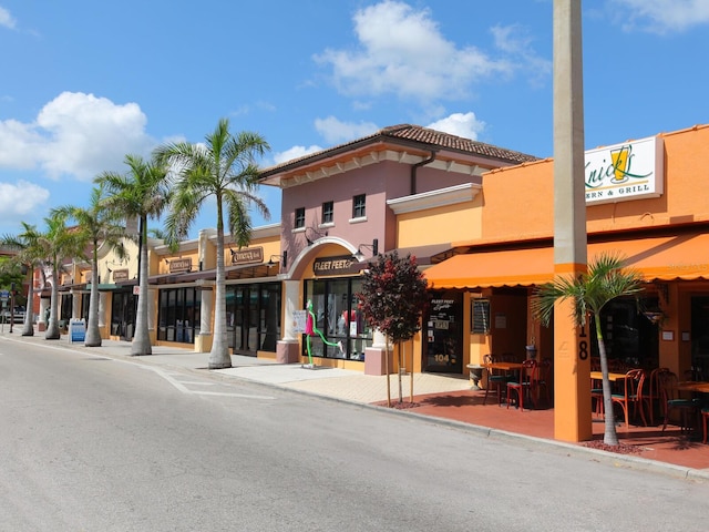 2246 Webber St, Sarasota, FL 34239 - view of building exterior