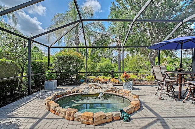 12133 Forest Park Cir, Bradenton, FL 34211 - view of patio / terrace with a lanai and an in-ground hot tub