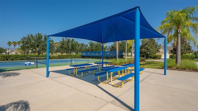 12133 Forest Park Cir, Bradenton, FL 34211 - view of property's community with a tennis court