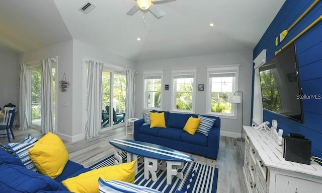 212 Spring Ave, Anna Maria, FL 34216 - photo 6
