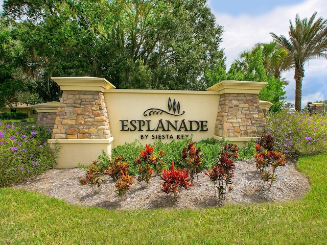 2525 Vaccaro Dr, Sarasota, FL 34231 - view of community sign