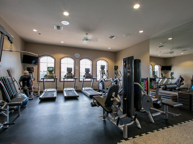 2525 Vaccaro Dr, Sarasota, FL 34231 - exercise room with recessed lighting, a ceiling fan, and visible vents