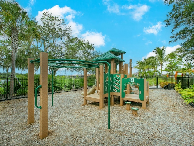 2525 Vaccaro Dr, Sarasota, FL 34231 - community playground featuring fence