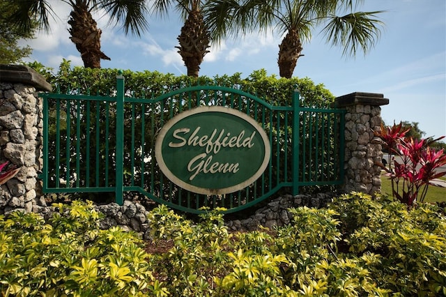 7418 61st St E, Palmetto, FL 34221 - view of community / neighborhood sign