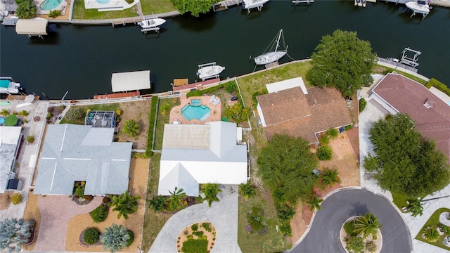 10108 Kingfisher Rd E, Bradenton, FL 34209 - aerial overview of property's location featuring a nearby body of water and a pool area