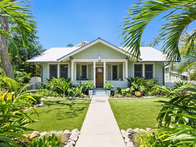 324 Julia Pl, Sarasota, FL 34236 - photo 1