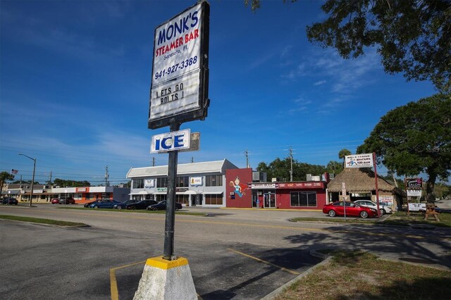 2301 Cass St, Sarasota, FL 34231 - exterior details featuring a parking lot