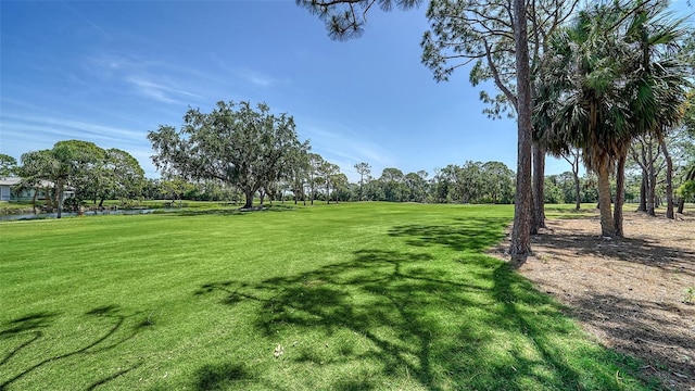 3984 Lyndhurst Ct, Sarasota, FL 34235 - view of yard featuring a water view