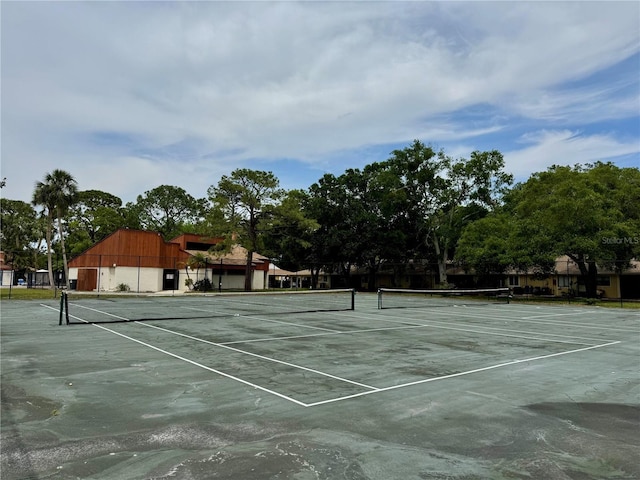 2058 Sunset Point Rd Unit 11, Clearwater, FL 33765 - view of tennis court