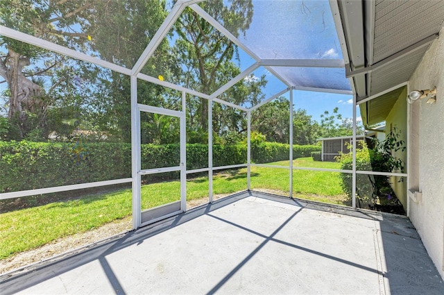 view of unfurnished sunroom
