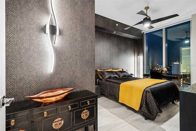 bedroom featuring ceiling fan