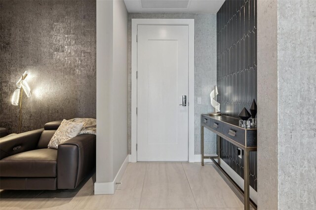 entrance foyer featuring baseboards
