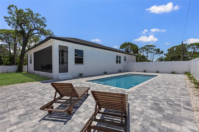 532 Yale Rd, Venice, FL 34293 - view of swimming pool featuring a fenced backyard, a fenced in pool, a sunroom, and a patio area