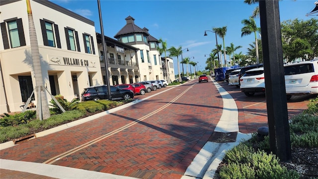 532 Yale Rd, Venice, FL 34293 - view of road featuring curbs and street lights