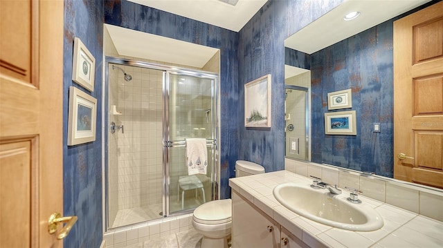 2185 Gulf Of Mexico Dr Unit 243, Longboat Key, FL 34228 - full bath featuring toilet, a stall shower, and vanity