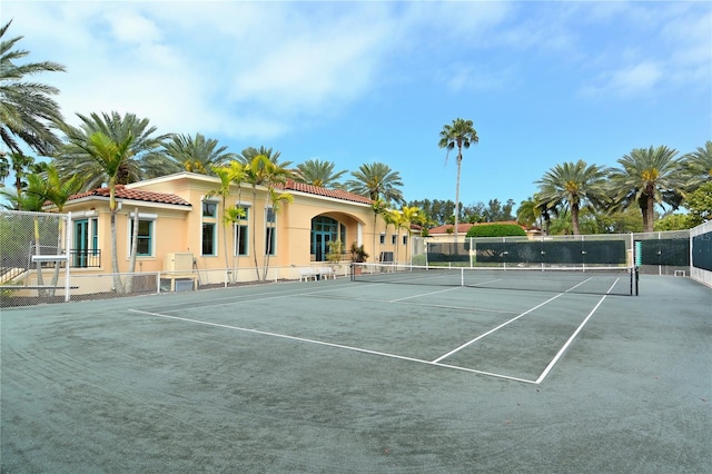 2185 Gulf Of Mexico Dr Unit 243, Longboat Key, FL 34228 - view of tennis court