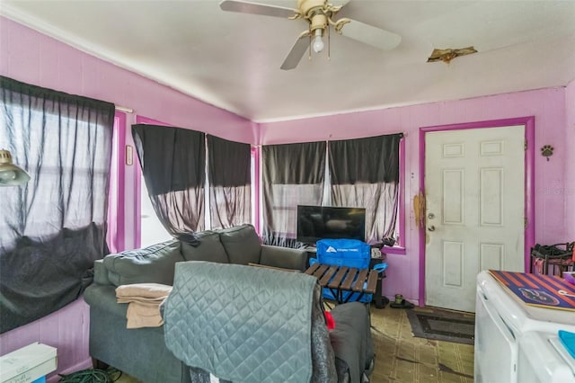 living room featuring ceiling fan