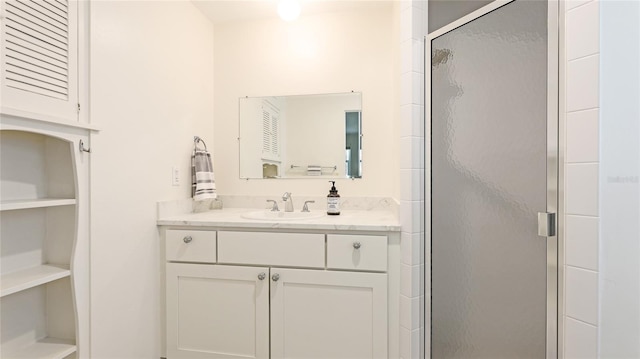 6529 Seagate Ave, Sarasota, FL 34231 - full bath with a stall shower and vanity