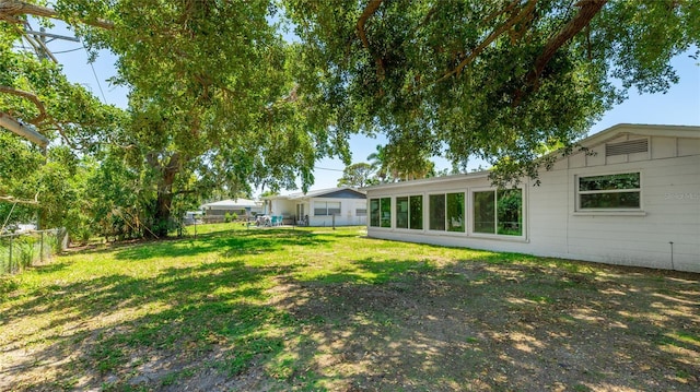 6529 Seagate Ave, Sarasota, FL 34231 - view of yard