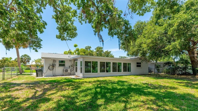 6529 Seagate Ave, Sarasota, FL 34231 - view of rear view of house