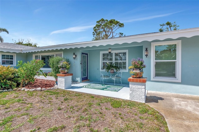 1722 Hazelwood St, Sarasota, FL 34231 - single story home with stucco siding and a porch