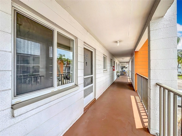 2321 Canal Dr Unit F25, Bradenton, FL 34207 - view of hall