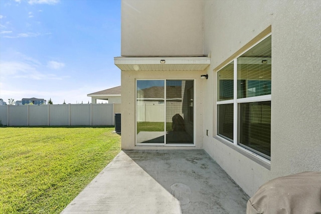 6314 Distant Haze Pl, Palmetto, FL 34221 - doorway to property with stucco siding and a patio