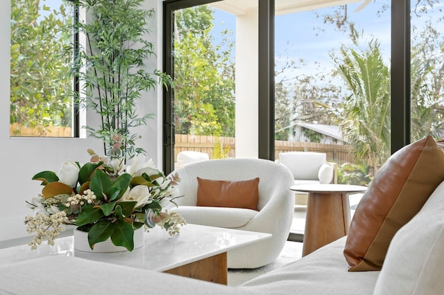 2554 Arlington St, Sarasota, FL 34239 - view of sunroom