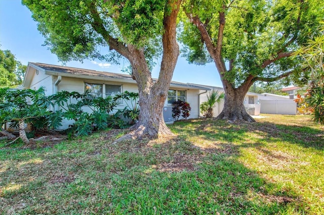 2435 Terry Ln, Sarasota, FL 34231 - photo 34