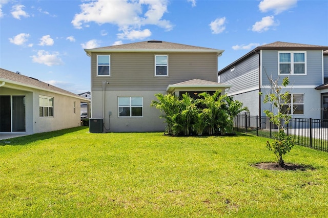 11430 Gallatin Trl, Parrish, FL 34219 - back of house featuring central AC and stucco siding