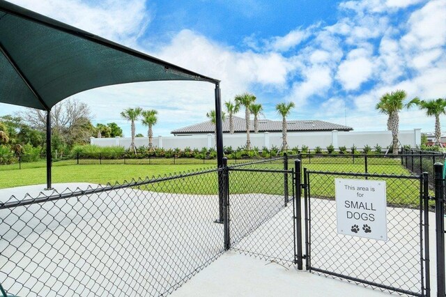 6244 Talon Preserve Dr, Nokomis, FL 34275 - exterior space with fence and a gate