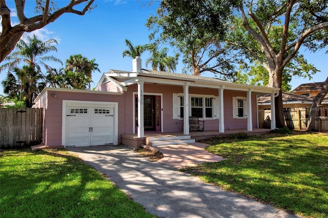 1830 Virginia Dr, Bradenton, FL 34205 - ranch-style home featuring a chimney, fence, and a front yard