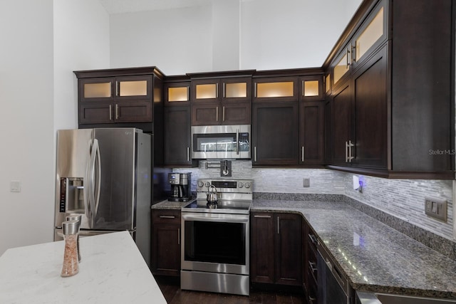 4435 Beauchamp Ct, Sarasota, FL 34243 - photo 8
