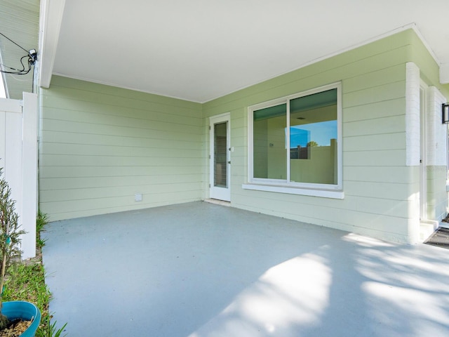 6116 Rodgers Ave, Sarasota, FL 34231 - view of patio
