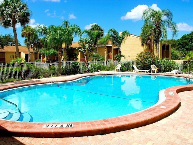 pool with fence