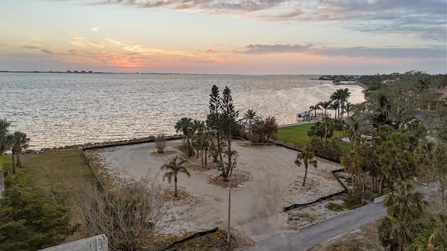 603 Indian Beach Ln, Sarasota, FL 34234 - photo 2