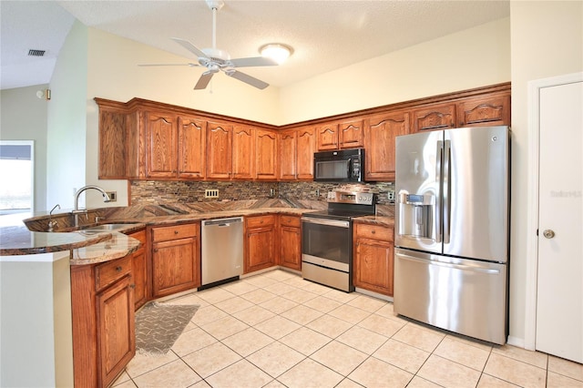 2407 New Haven Cir, Sun City Center, FL 33573 - photo 8