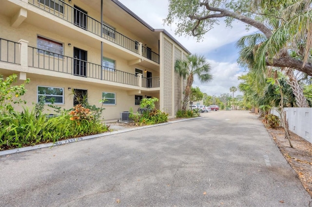 2280 Stickney Point Rd Unit 420, Sarasota, FL 34231 - view of property featuring central AC