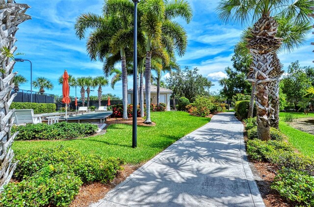 1831 Burgos Dr, Sarasota, FL 34238 - photo 44
