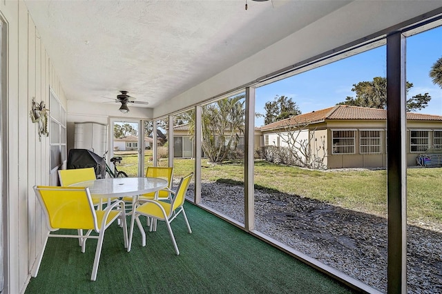 151 Vista Hermosa Cir Unit 31C, Sarasota, FL 34242 - sunroom / solarium with ceiling fan