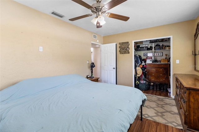 10827 Village Green Ave, Seminole, FL 33772 - photo 21