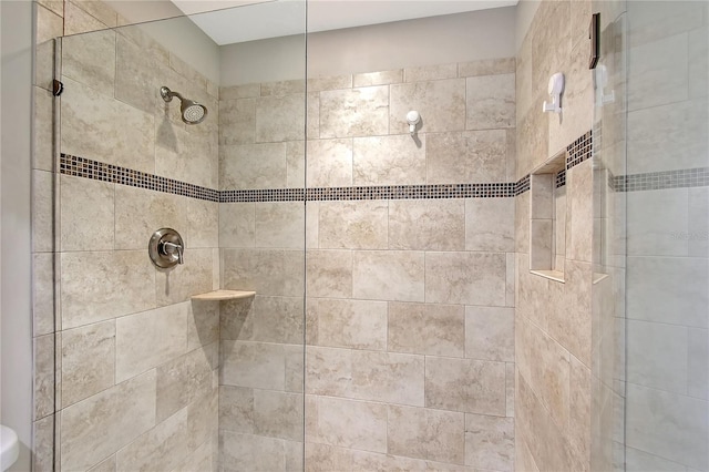 1159 Lake House Cir Unit C120, Sarasota, FL 34242 - full bathroom with a tile shower